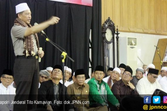 Kecewa Berat, Tito Sebut Ustaz Bachtiar Nasir Tidak Cerdas - JPNN.COM