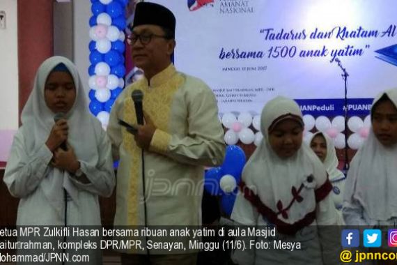 Ketua MPR Dukung Kebijakan Sekolah Lima Hari - JPNN.COM