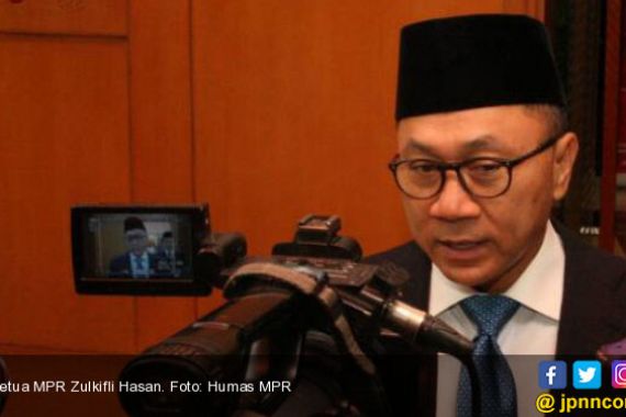 Zulkifli Hasan Bersilaturahmi di Lapas Sukamiskin, Teman-temannya Curhat - JPNN.COM