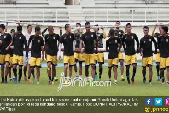 Persib Berpotensi Gusur Mitra Kukar dari 10 Besar Klasemen - JPNN.COM