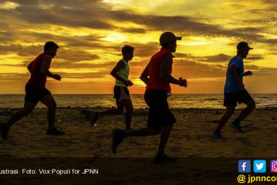 Pertama di Indonesia, Tanjung Lesung Gelar Rhino Cross Triathlon - JPNN.COM