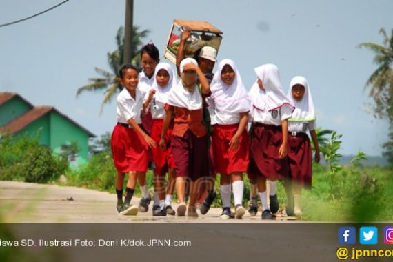 Diprediksi Muncul Gejolak jika Sekolah Lima Hari Diterapkan - JPNN.COM