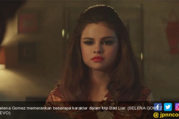 Galau Banget, Selena Bikin Lagu tentang Dua Mantan Sekaligus - JPNN.COM