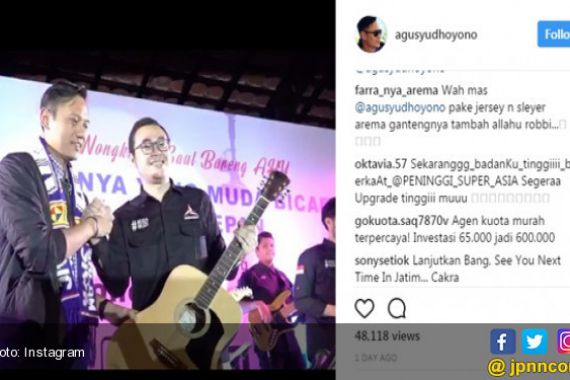 Gantengnya Agus Yudhoyono Pakai Jersey dan Slayer Arema - JPNN.COM
