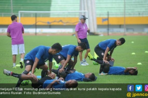 Ini Pelatih Sementara Setelah Osvaldo Lessa Didepak Sriwijaya FC - JPNN.COM