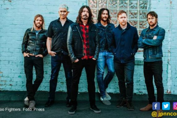 Foo Fighters Kembali Menggebrak dengan Album Megah 'Concrete And Gold' - JPNN.COM