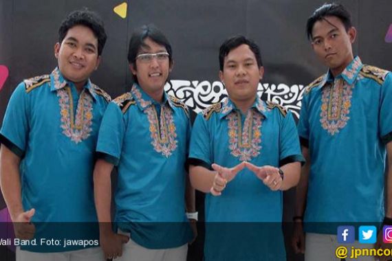 Wali Band Siap Goyang Festival Gemilang Wonderful Indonesia di Crossborder Sambas - JPNN.COM