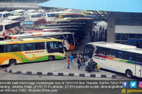 Jelang Larangan Mudik Lebaran 2021, Harga Tiket Bus di Terminal Kampung Rambutan Naik Drastis - JPNN.COM