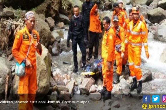 Turis Asal Jerman yang Hilang di Gunung Sibayak Ditemukan - JPNN.COM