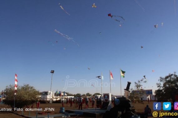 Yuk, Saksikan Festival Layang-Layang di Pantai Jatimalang Purworejo - JPNN.COM