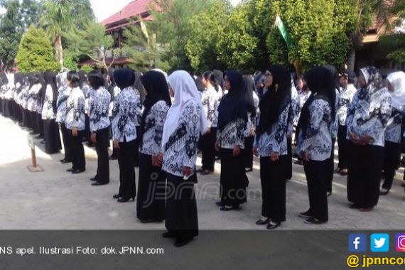 Pejabat Tertangkap Basah Begituan, Senin Besok Dipecat - JPNN.COM