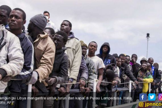 Italia Ancam Tutup Pelabuhan untuk Pengungsi - JPNN.COM