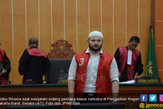 Pembelaan Ditolak JPU, Ridho Pasrah Bakal Dipenjara 2 Tahun - JPNN.COM