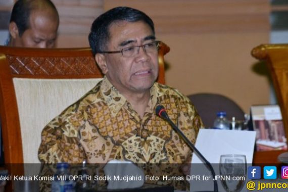 Puisi Sukmawati, Politikus Gerindra: Kedangkalan Beragama - JPNN.COM