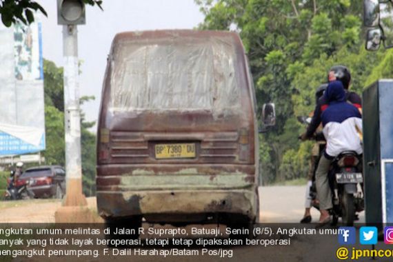 1000 Angkot di Batam Sudah Tidak Layak - JPNN.COM