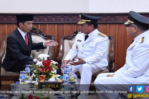 Jokowi Titip Pesan buat Gubernur Aceh Sebelum Terbang ke Turki - JPNN.COM
