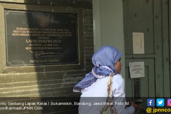 KPK Peringatkan, Tak Boleh Ada yang Buka Segel di Sukamiskin - JPNN.COM