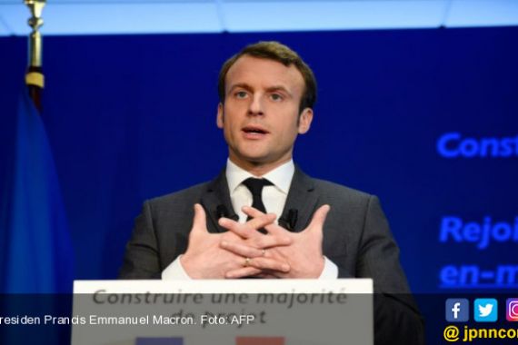Kembali Pimpin Prancis, Emmanuel Macron Janjikan Rasa Hormat dan Perhatian - JPNN.COM