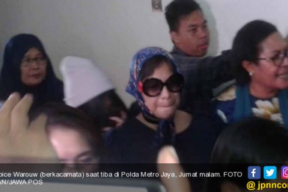 Istri Jenderal Penampar Petugas Bandara Terlihat Lemas - JPNN.COM