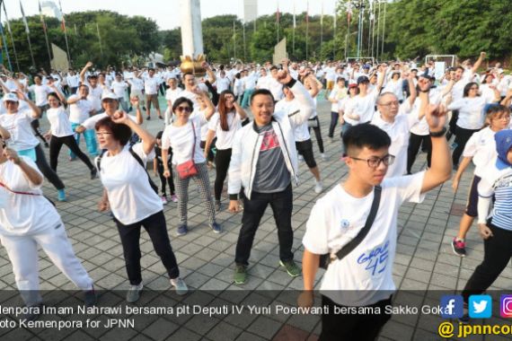 Menpora Luncurkan Senam Gerakan Keluarga Berolahraga - JPNN.COM