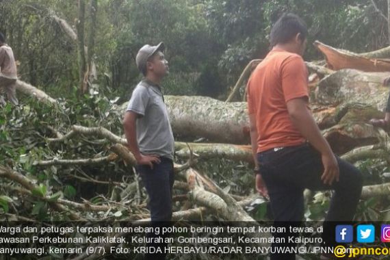 Bunuh Diri di Pohon Beringin, Jasad Sulit Diturunkan, Akhirnya... - JPNN.COM