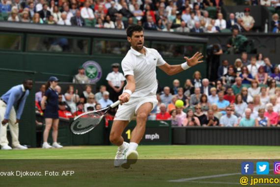 Sempat Dua Kali Dirawat, Djokovic Tembus 8 Besar Wimbledon - JPNN.COM