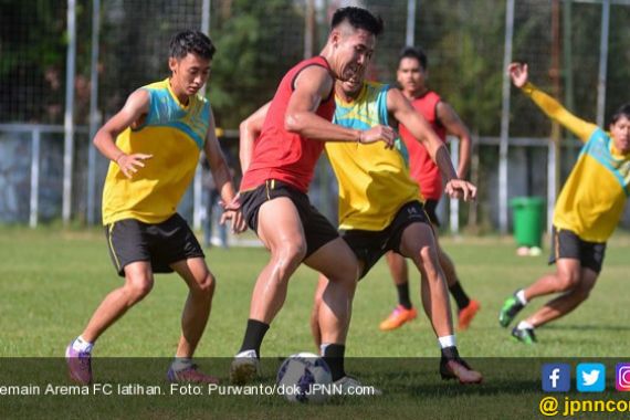 Ingat! Arema FC Pernah Kalahkan Semen Padang - JPNN.COM