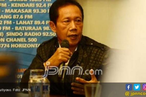 Bang Yos Bercanda dengan Pak Wiranto, Hahaha - JPNN.COM