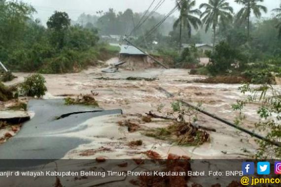 Banjir Besar Terjang Belitung - JPNN.COM