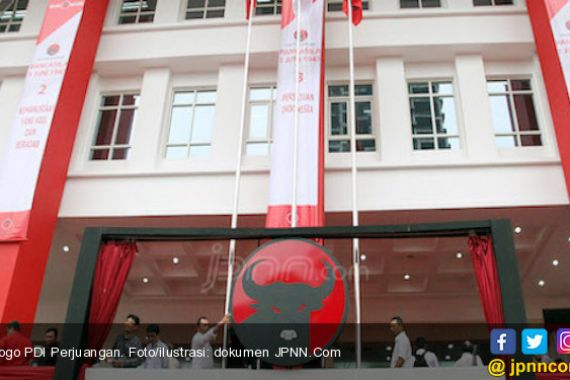 Bola Panas e-KTP dan Tameng Oposisi Ala PDIP - JPNN.COM