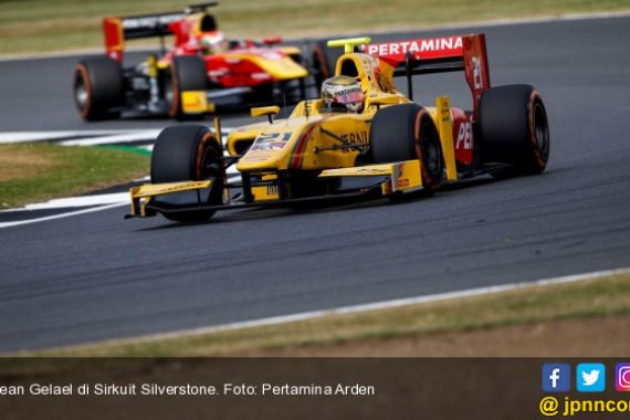 Norman Nato dan Sean Gelael Tampil Impresif di Silverstone - JPNN.COM