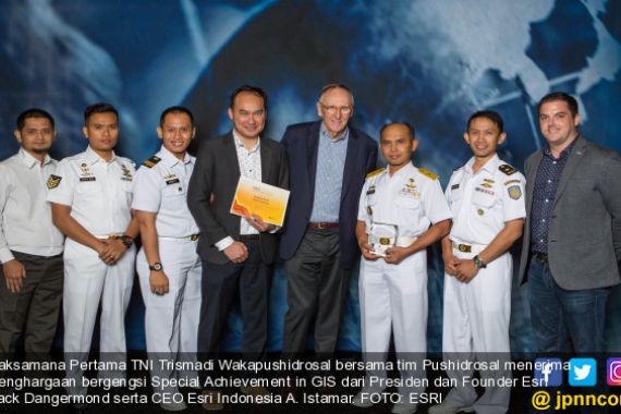 Pusat Data Canggih TNI AL Raih Penghargaan Internasional - JPNN.COM