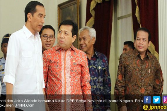 Setnov Jadi Tersangka, Presiden Jokowi Percaya KPK - JPNN.COM