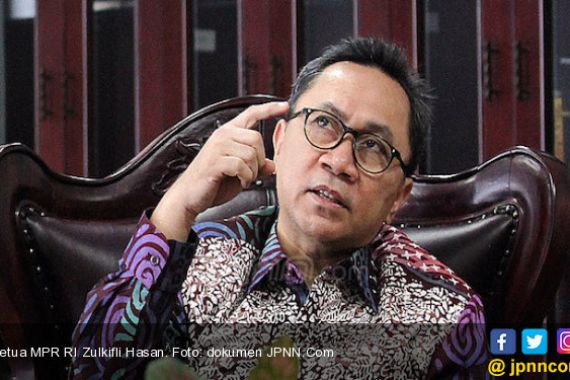 Setnov Disangka Korupsi, Zulkifli Ikut Prihatin - JPNN.COM