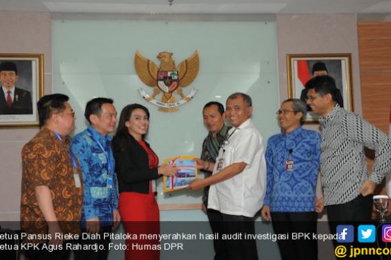 Pansus Pelindo II Serahkan Hasil Audit BPK ke KPK - JPNN.COM