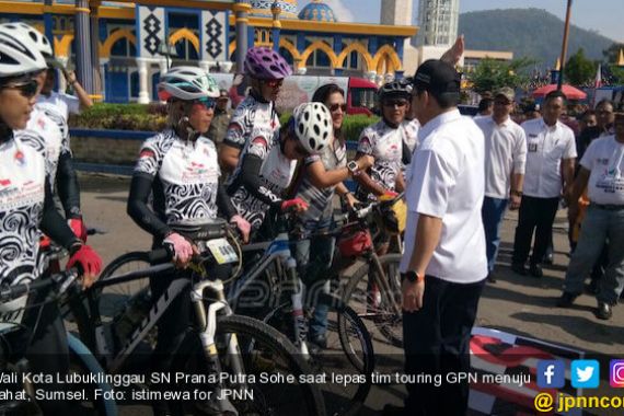 Tim Touring Gowes Pesona Nusantara Tinggalkan Lubuklinggau - JPNN.COM