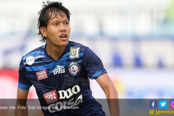 Arema FC Boyong 18 Pemain ke Padang - JPNN.COM