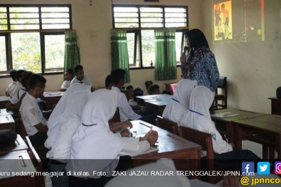 Mendikbud Ingatkan Delapan Jam di Sekolah Hanya untuk Guru - JPNN.COM