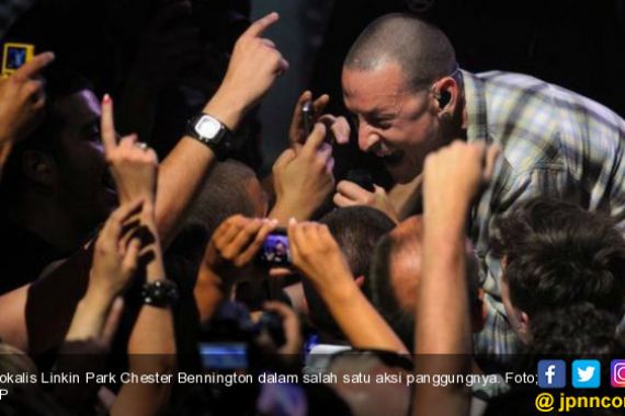 Vokalis Linkin Park Ditemukan Tak Bernyawa Lagi, Konon Bunuh Diri - JPNN.COM