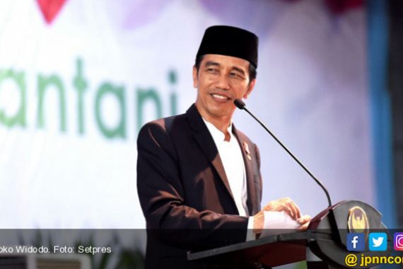 Jokowi Minta Umat Islam Teladani Perjuangan Syekh Nawawi - JPNN.COM