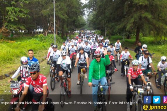 Menpora Lepas Langsung Gowes Pesona Nusantara di Tanahlaut - JPNN.COM