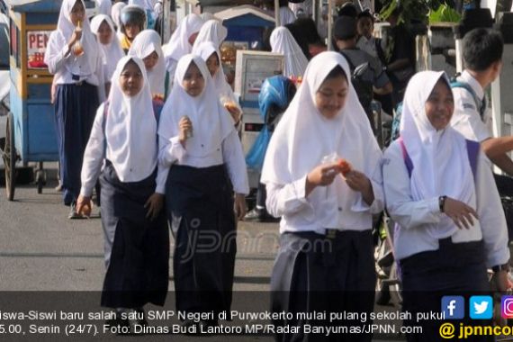 Sekolah Lima Hari, Ortu Kaget Anaknya Pulang Sore - JPNN.COM