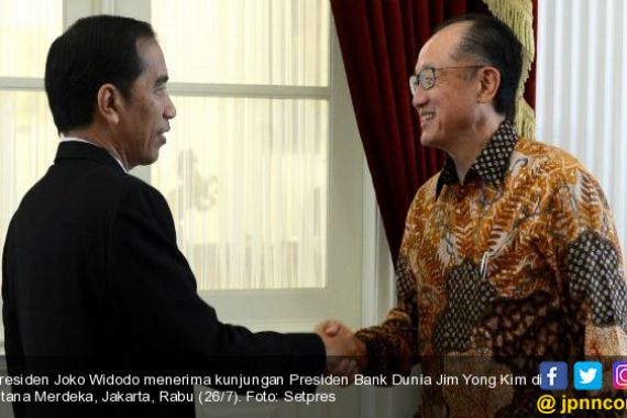 Jokowi Sempat Ucapkan Kalimat Candaan ke Presiden Bank Dunia - JPNN.COM