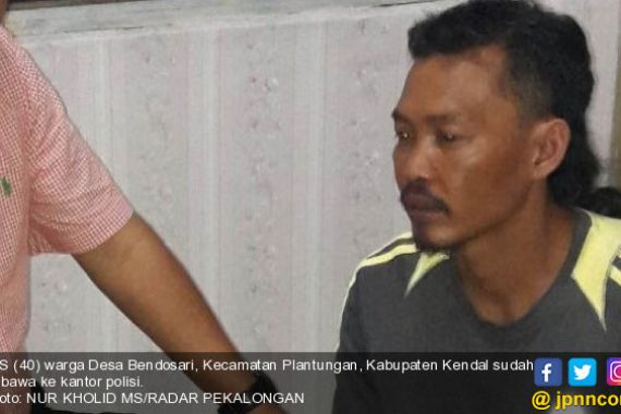 Saat Istri tak di Rumah, Putri Kandung Masih SMP Diperkosa, Biadab! - JPNN.COM