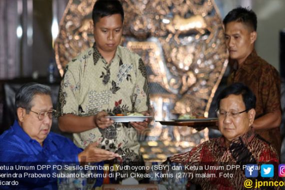 Diplomasi Nasi Goreng Berlanjut, Pak SBY Ingin Ketemu PKS dan PAN - JPNN.COM