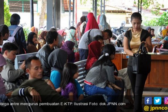 50 Ribu Blangko e-KTP untuk Kota Surabaya - JPNN.COM