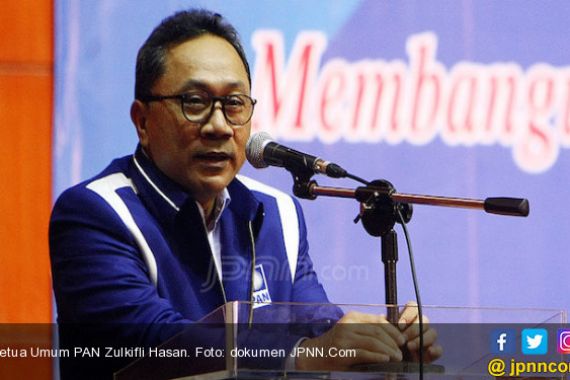 KPK Jerat Zumi Zola, Zulkifli Hasan Bilang Begini - JPNN.COM