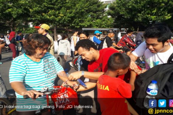 JCI Ingatkan Arti Persahabatan dengan Gelang  - JPNN.COM