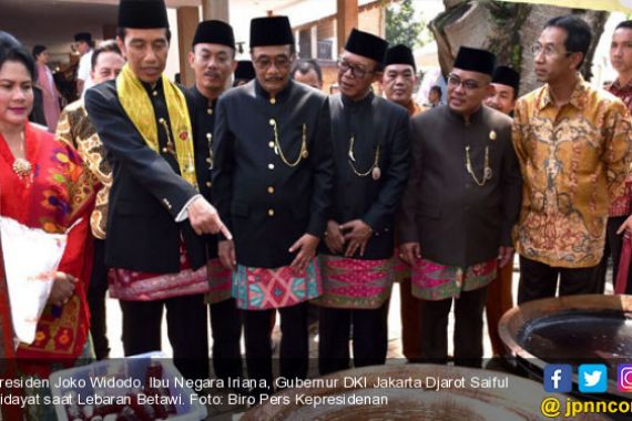 Sambil Nostalgia, Jokowi Pesan Bangun Kampung Betawi - JPNN.COM