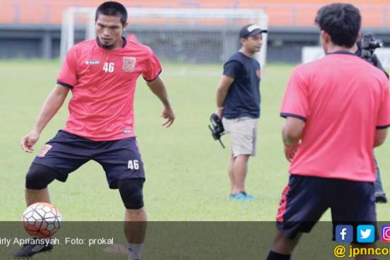 Apriansyah Merapat ke Barito Lantaran Jacksen Tiago - JPNN.COM